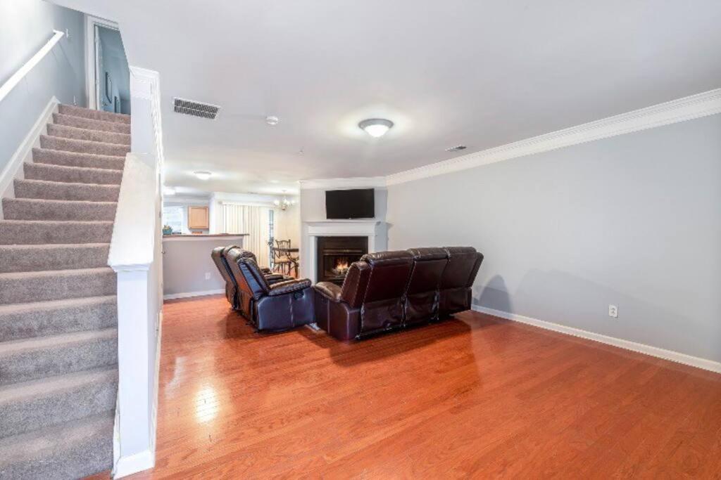 Beautiful Cozy 3-Bedroom Townhome Retreat Atlanta Exteriör bild