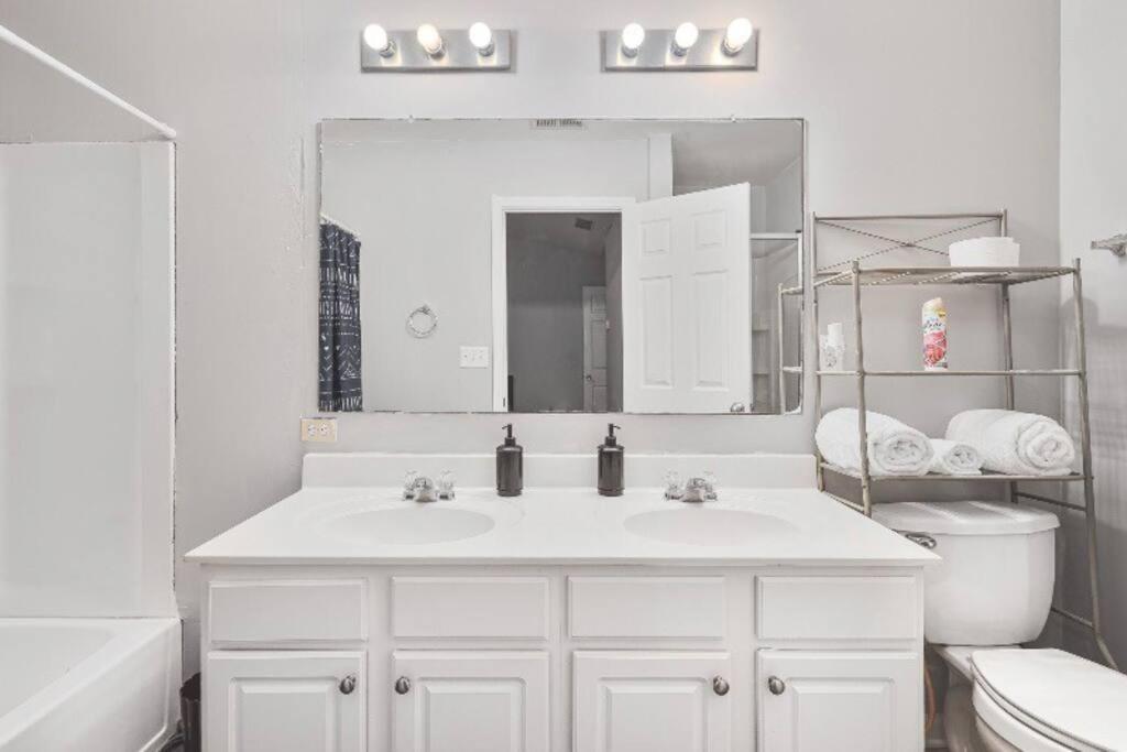 Beautiful Cozy 3-Bedroom Townhome Retreat Atlanta Exteriör bild