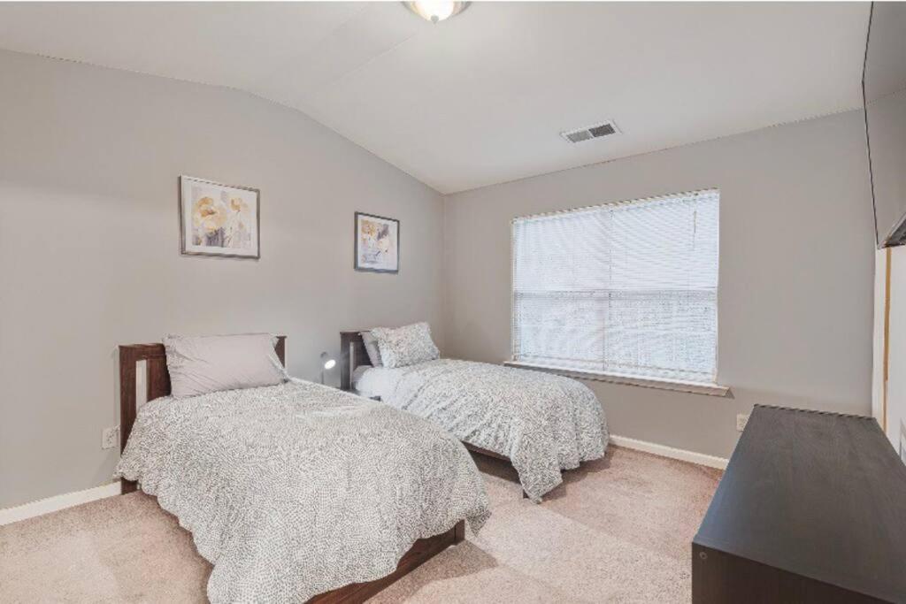 Beautiful Cozy 3-Bedroom Townhome Retreat Atlanta Exteriör bild